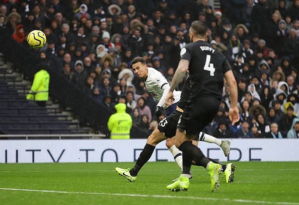 Tottenham Hotspur v Brighton & Hove Albion - Premier League